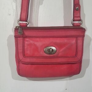 Fossil Vintage Magenta Pink Leather Crossbody Bag